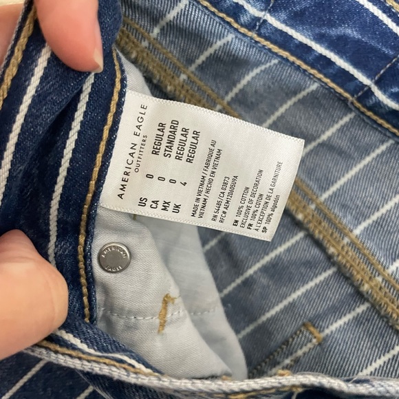 American Eagle striped mom jeans - Picture 2 of 5